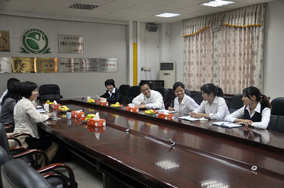 省中職財經類專業(yè)帶頭人培訓班到陳村職校考察專業(yè)建設